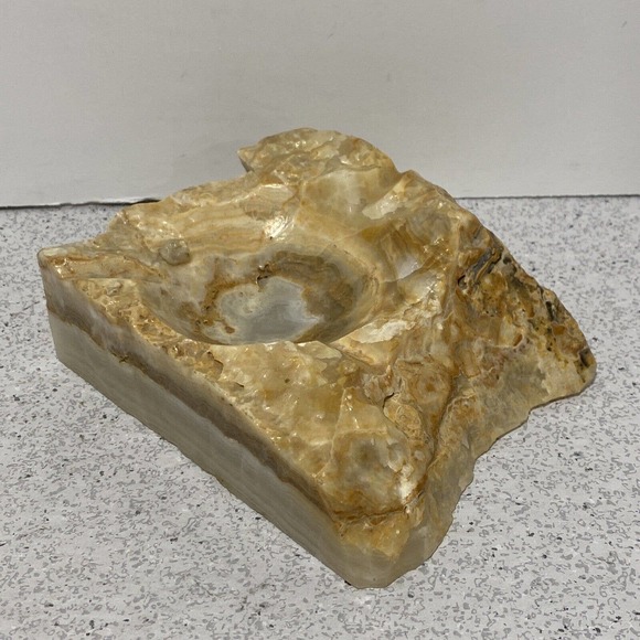 Carved Marble Stone trinket dish key or coin holder creamy white stone raw edges - Picture 1 of 7
